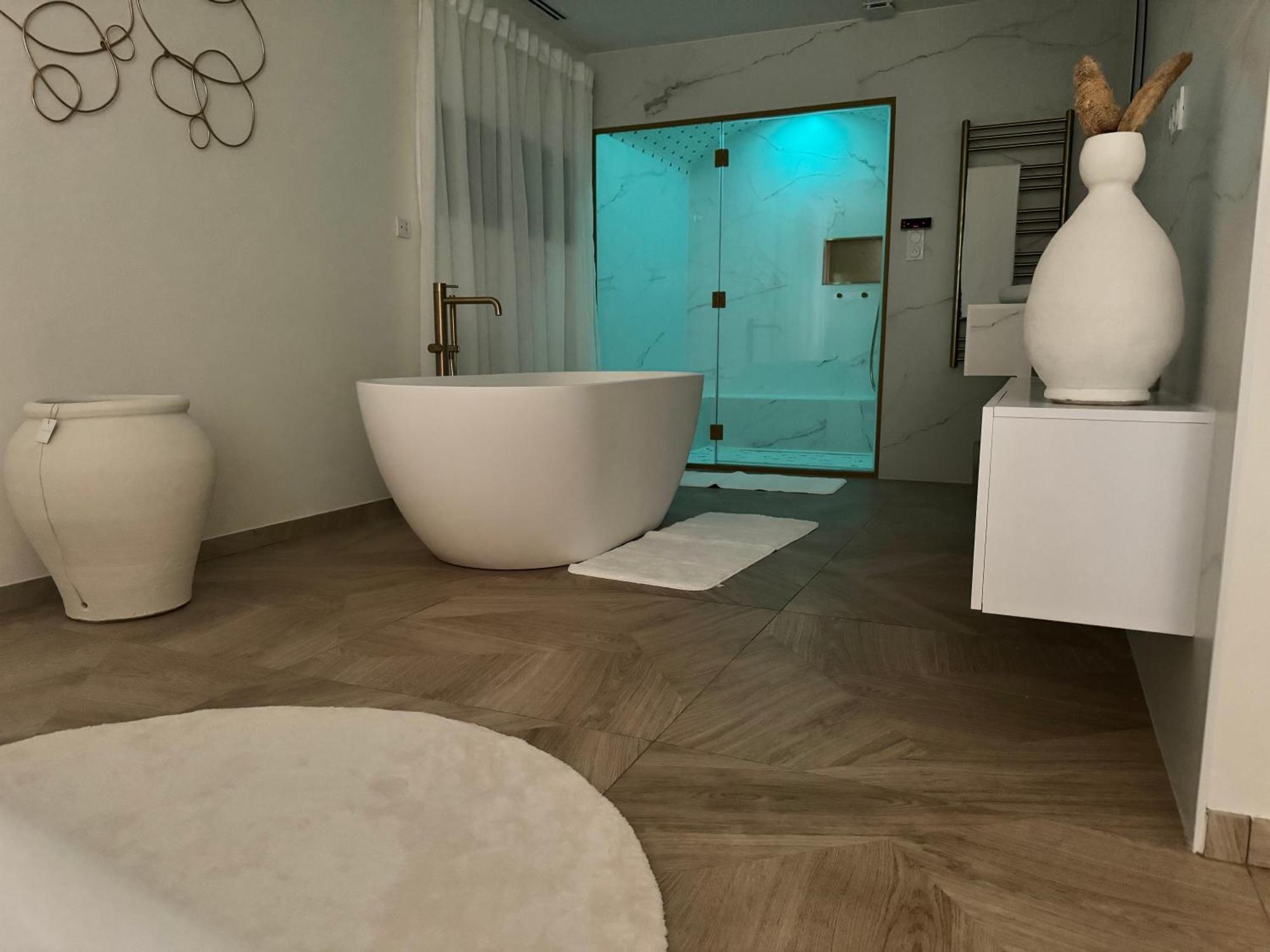 Suite L Ecrin 阿爾勒 外观 照片